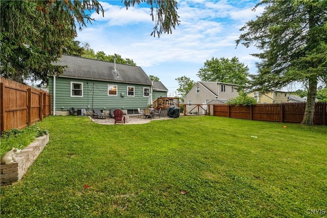 102 Bramley Dr, Camillus, NY 13031 - rear view of property with a patio and a fenced backyard