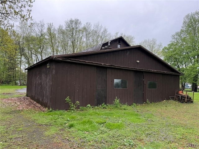 4050 Elmcrest Rd, Salina, NY 13090 - view of property exterior featuring an outdoor structure