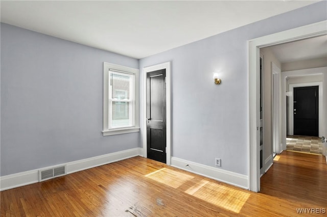 532 Linden Ave, Buffalo, NY 14216 - empty room with wood finished floors