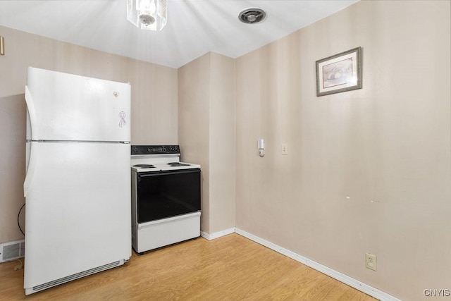 100 Claire Rd, Syracuse, NY 13214 - photo 17