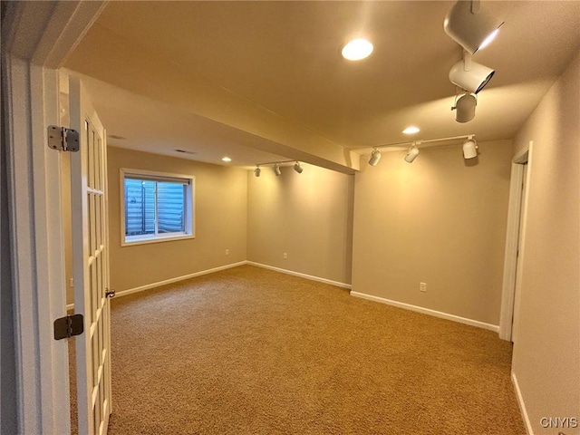 107 Shaker Hts, Camillus, NY 13031 - spare room featuring carpet flooring, recessed lighting, and rail lighting