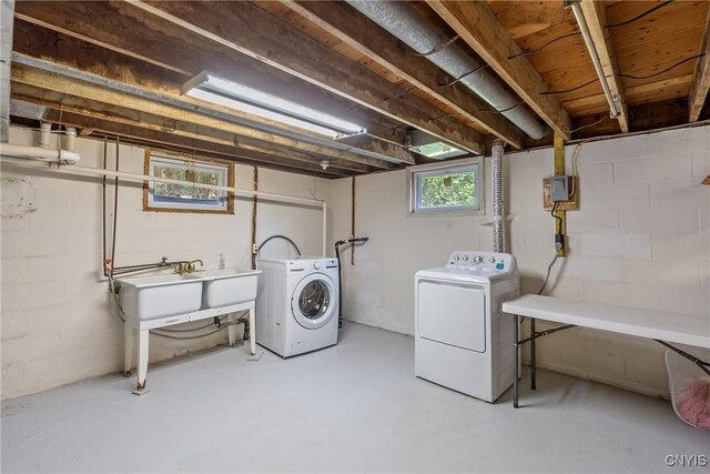 206 Oswego River Rd, Schroeppel, NY 13135 - laundry room with washer and clothes dryer