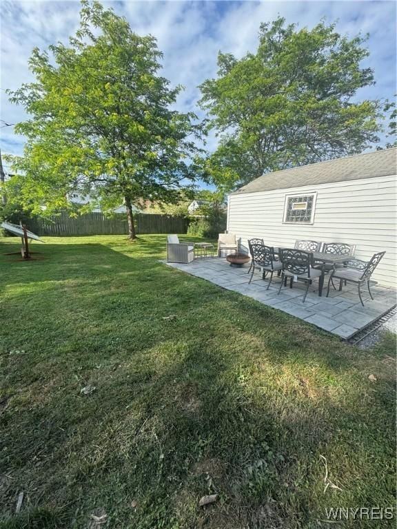 149 Wrexham Ct S, Tonawanda, NY 14150 - view of yard featuring a patio