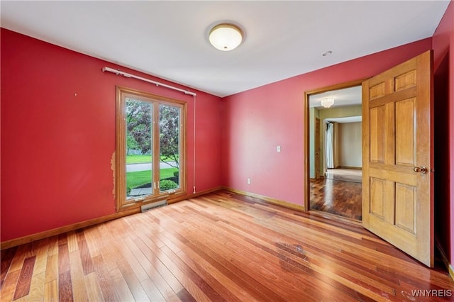 100 Hunt Club Cir, Amherst, NY 14051 - spare room featuring light wood-style flooring
