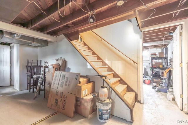 213 Roxann Ave, Cicero, NY 13212 - below grade area featuring stairs