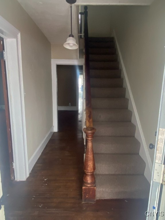 331/2 Dublin St, Oswego, NY 13126 - photo 3