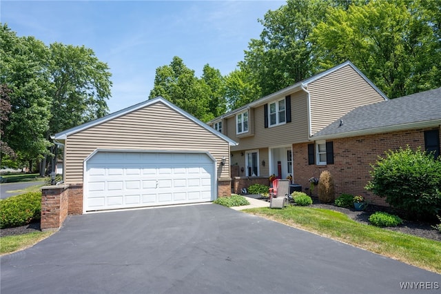 253 Old Oak Post Rd, Amherst, NY 14051 - colonial home with brick siding