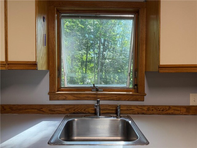 2 Lincoln St, Oneonta, NY 13820 - photo 8