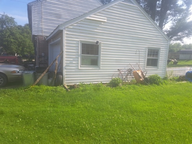 104 Meadow Dr, Greene, NY 13778 - view of side of property