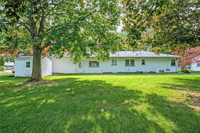 35 Francine Dr, Gates, NY 14606
