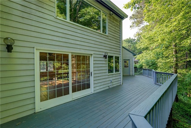 120 Scotch Ln, Irondequoit, NY 14617 - view of wooden deck