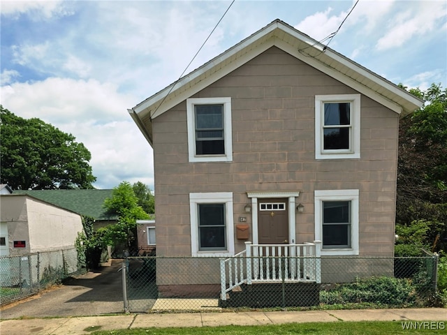 942 N 4th St, Olean, NY 14760 - view of front facade featuring a fenced front yard