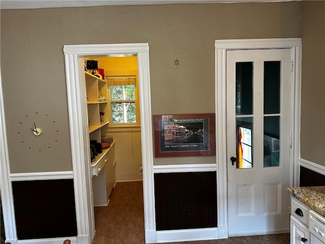 18 Weider St, Rochester, NY 14620 - entryway featuring carpet floors and baseboards