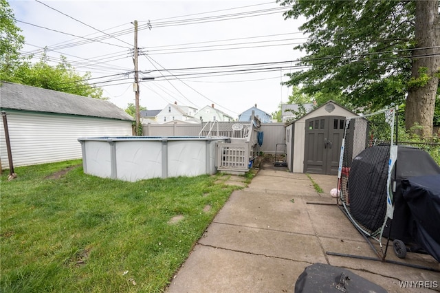 128 Argonne Dr, Tonawanda, NY 14217 - view of yard with a shed