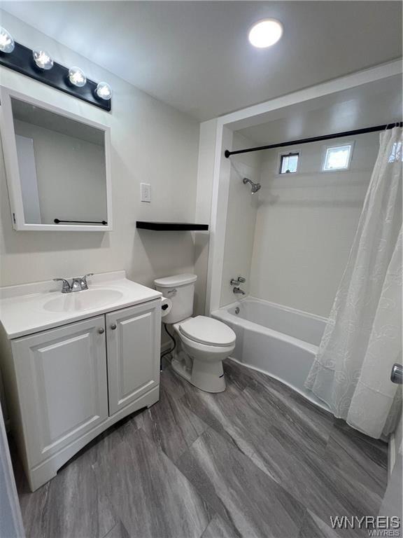90 Jackson Ave, Cheektowaga, NY 14212 - photo 27