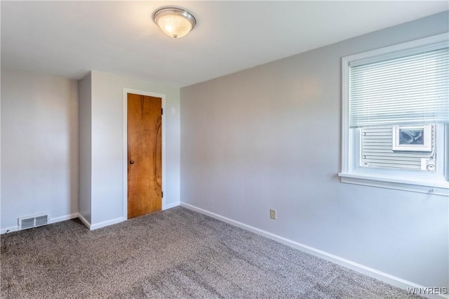 686 Harrison Ave, Tonawanda, NY 14223 - unfurnished room with carpet flooring and baseboards