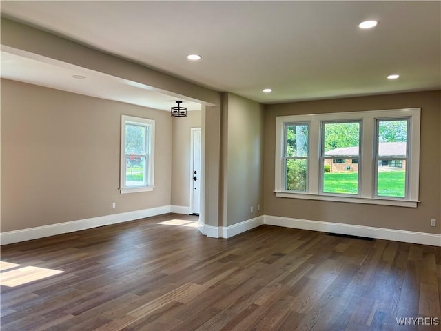 575 Willow Ave, North Tonawanda, NY 14120 - spare room with dark wood-style floors and recessed lighting