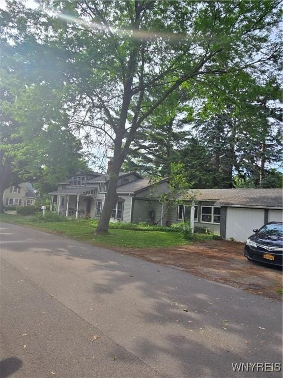 720 Main St, Porter, NY 14174 - view of front of home featuring driveway