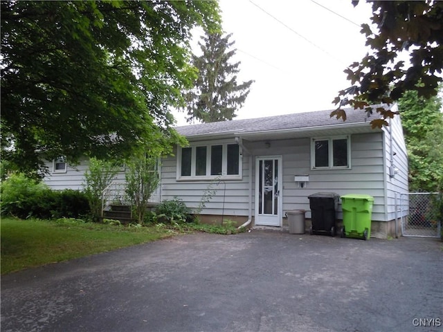 327 Noble Ave, Salina, NY 13206 - photo 1