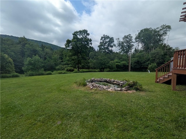 1525 S Ave, Lewis Run, PA 16738 - view of grassy yard with stairway
