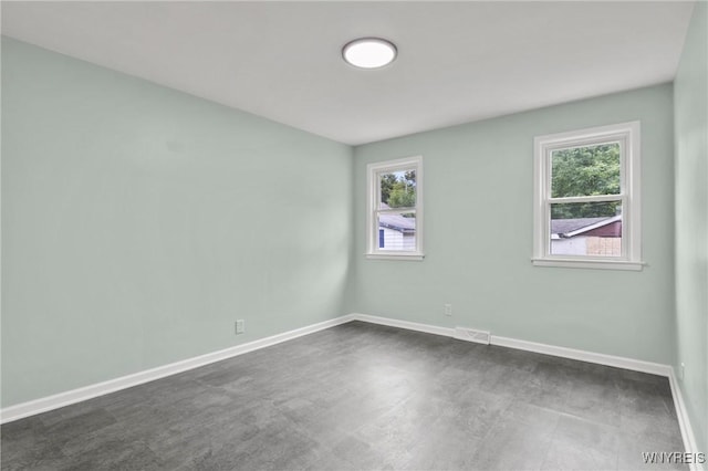 319 Rumbold Ave, North Tonawanda, NY 14120 - photo 24