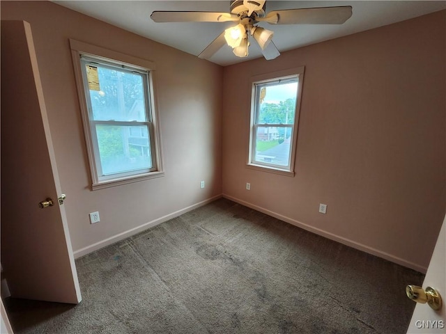 114 Stevens Pl, Syracuse, NY 13210 - unfurnished room with carpet and a ceiling fan