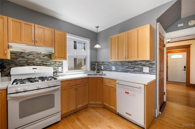 102 Hartford Pl, Utica, NY 13502 - photo 10