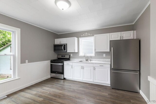 303 Diamond St, Lenox, NY 13032 - photo 11