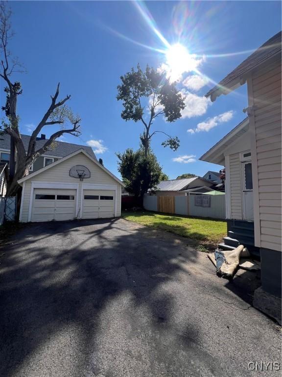 422 James St, Utica, NY 13501 - photo 4