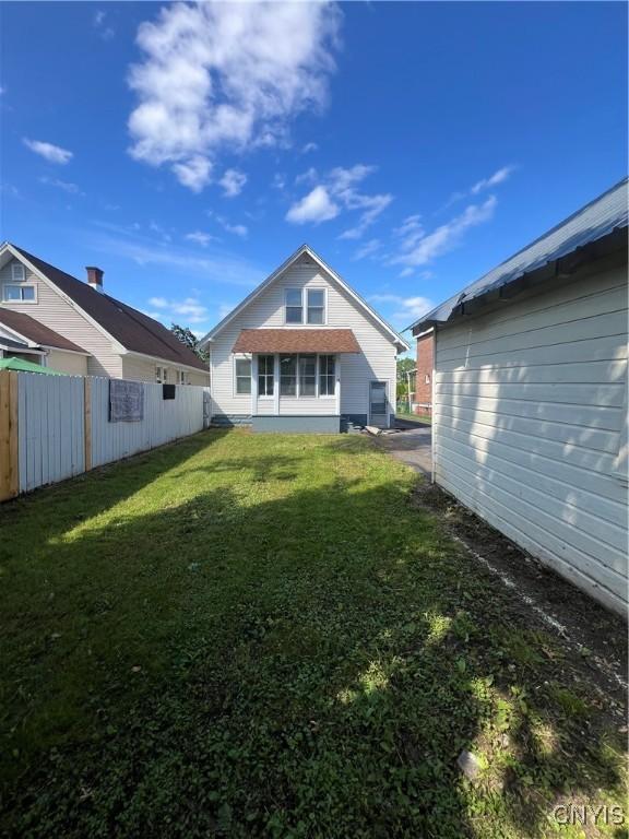 422 James St, Utica, NY 13501 - photo 7