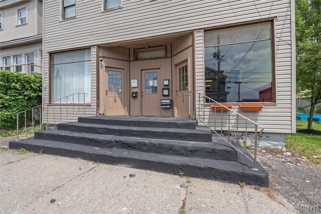 116 W Manlius St, Dewitt, NY 13057 - view of exterior entry