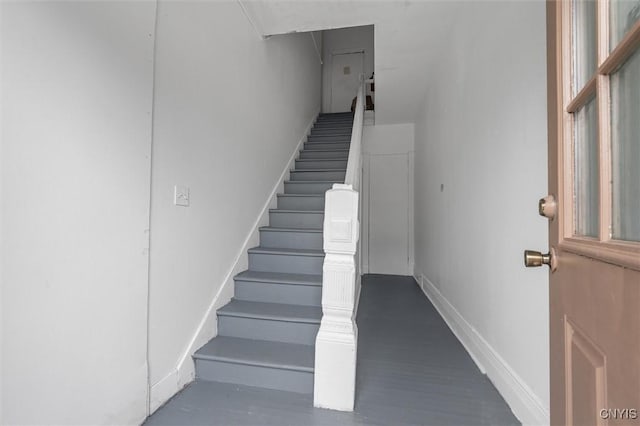 116 W Manlius St, Dewitt, NY 13057 - stairs with baseboards