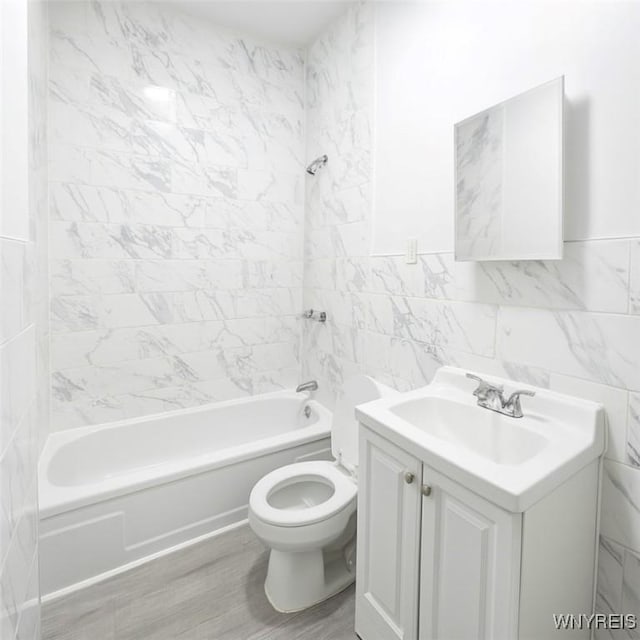 392 Leroy Ave, Buffalo, NY 14214 - photo 7
