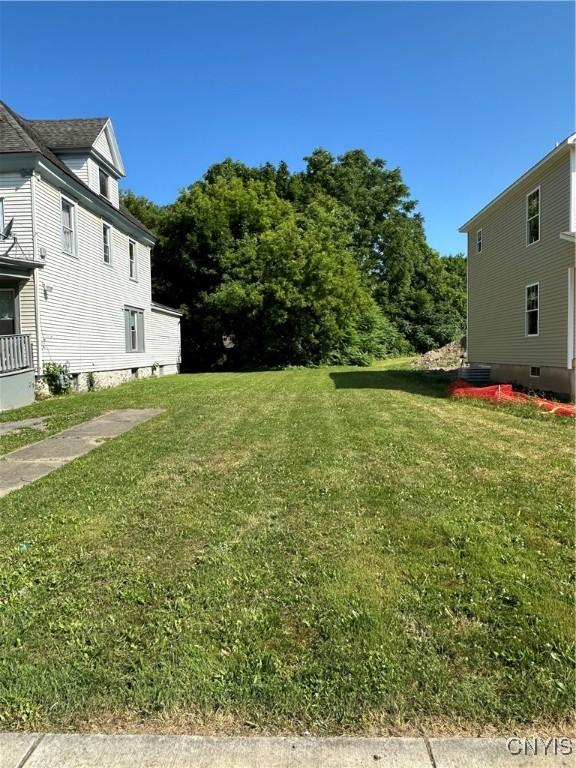 152 W Kennedy St, Syracuse, NY 13205 - photo 1