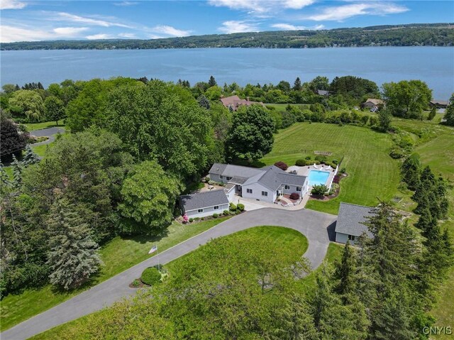 2516 W Lake Rd, Skaneateles, NY 13152 - aerial view of property's location with a large body of water