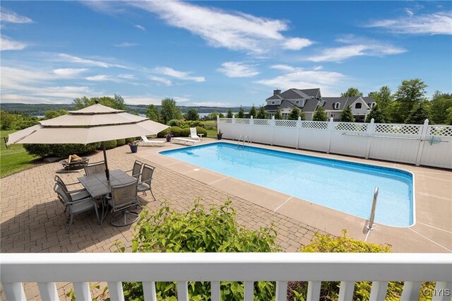 2516 W Lake Rd, Skaneateles, NY 13152 - view of pool featuring a patio and a diving board