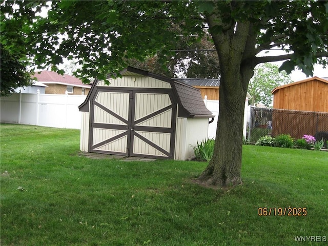 16 Dennis Ln, Cheektowaga, NY 14227 - photo 18