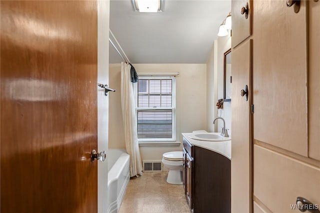 2104 Walnut Ave, Niagara Falls, NY 14301 - full bathroom featuring vanity and shower / bath combo