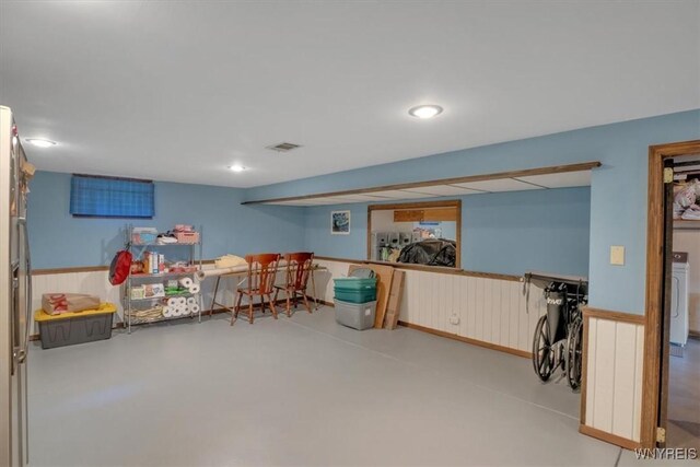 150 Lorfield Dr, Amherst, NY 14226 - playroom with washer / dryer and finished concrete floors