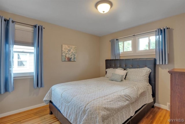 150 Lorfield Dr, Amherst, NY 14226 - bedroom with wood finished floors and baseboards