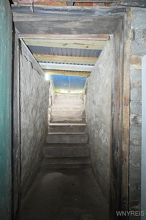 57 Christiana St, North Tonawanda, NY 14120 - view of stairway