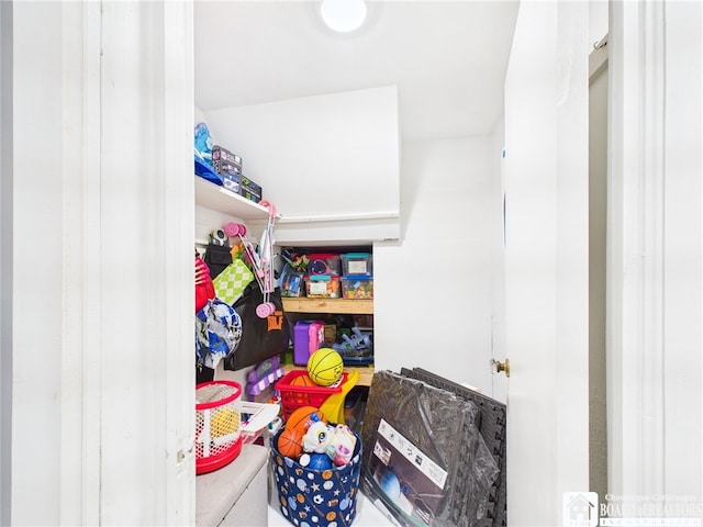 709 Main St, Olean, NY 14760 - view of pantry