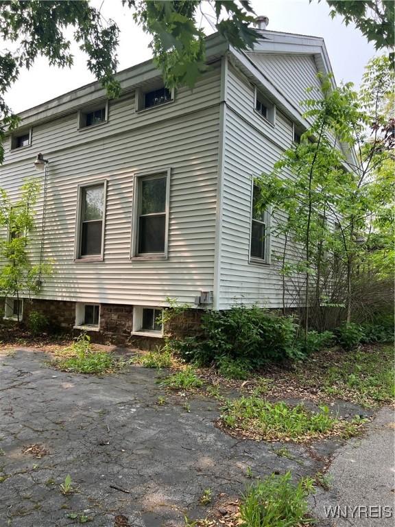 4535 Holley Byron Rd, Clarendon, NY 14470 - view of side of home