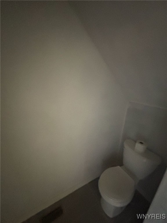 545 Tronolone Pl, Niagara Falls, NY 14301 - bathroom with toilet