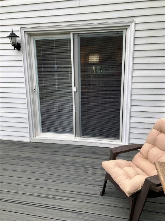 74 Cleveland Ave, Elmira, NY 14905 - view of deck