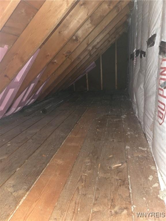 465 18th St, Niagara Falls, NY 14303 - view of unfinished attic