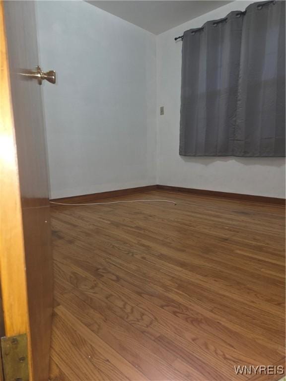 465 18th St, Niagara Falls, NY 14303 - unfurnished room with wood finished floors