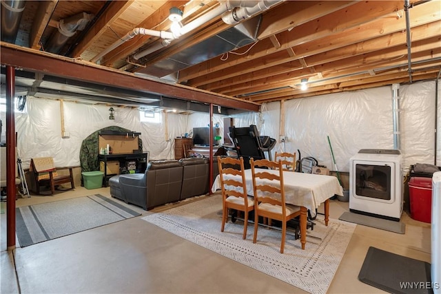 4024 Bond St, Hamburg, NY 14219 - below grade area with washing machine and dryer