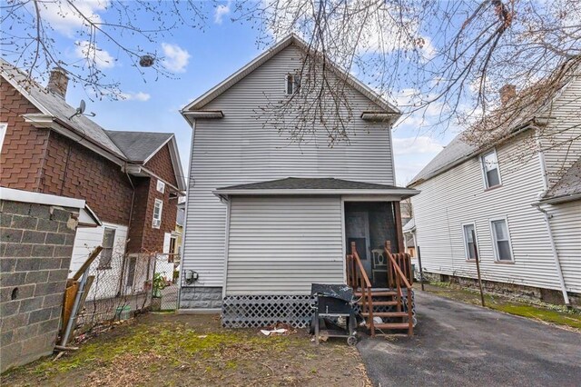 22 Roycroft Dr, Rochester, NY 14621 - photo 46