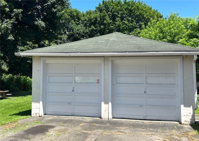 914 Magee St, Elmira City, NY 14901 - view of detached garage
